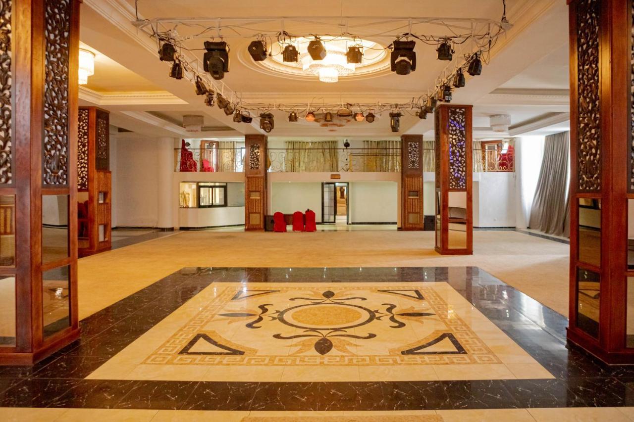 Hotel Hibiscus Louis Libreville Exterior photo