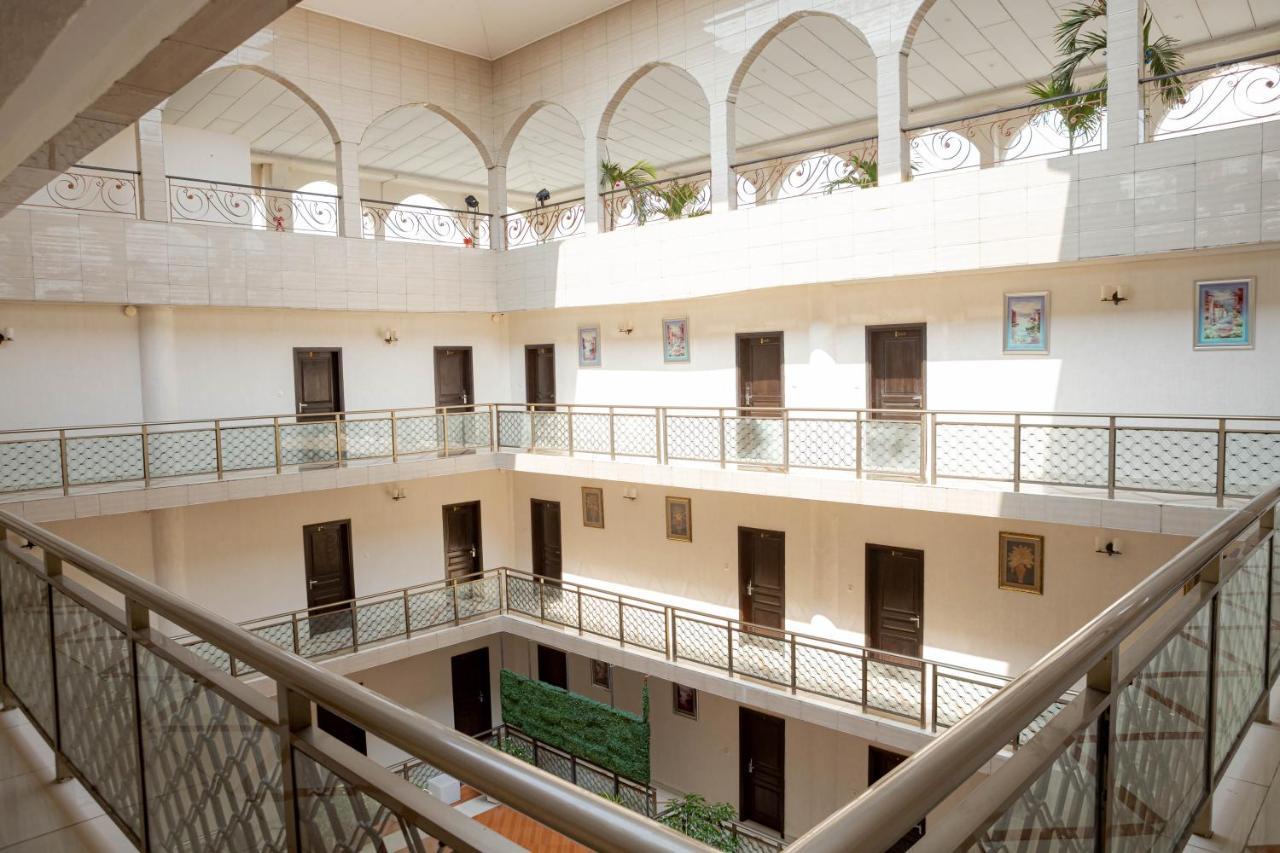 Hotel Hibiscus Louis Libreville Exterior photo