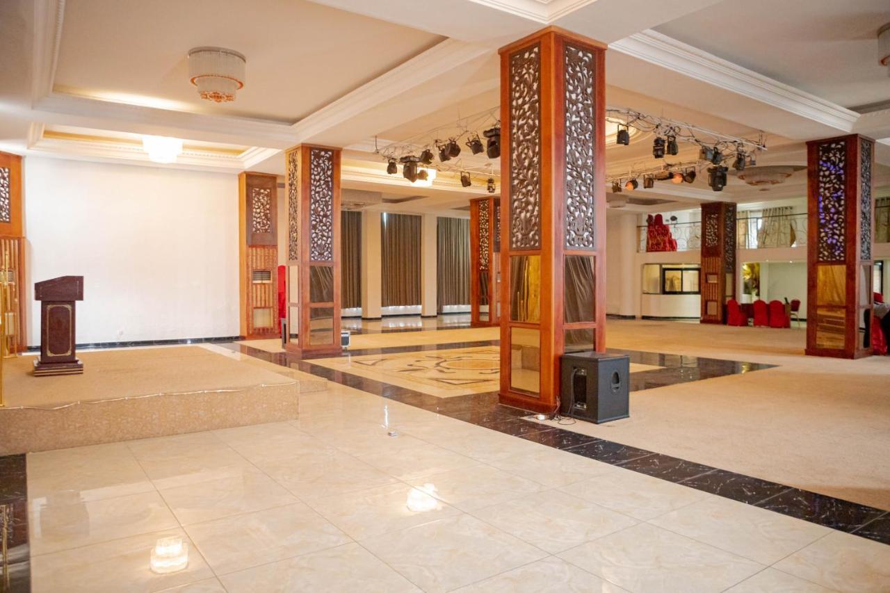 Hotel Hibiscus Louis Libreville Exterior photo