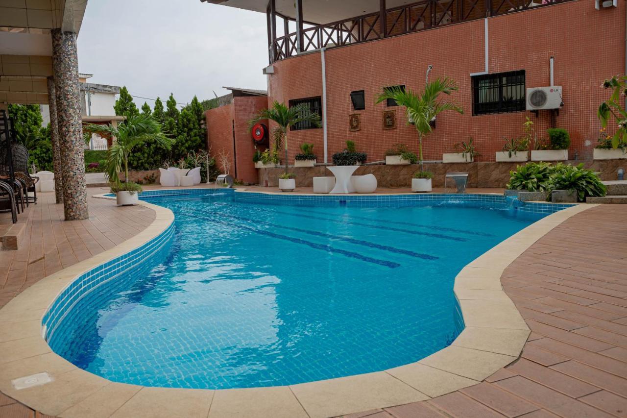 Hotel Hibiscus Louis Libreville Exterior photo